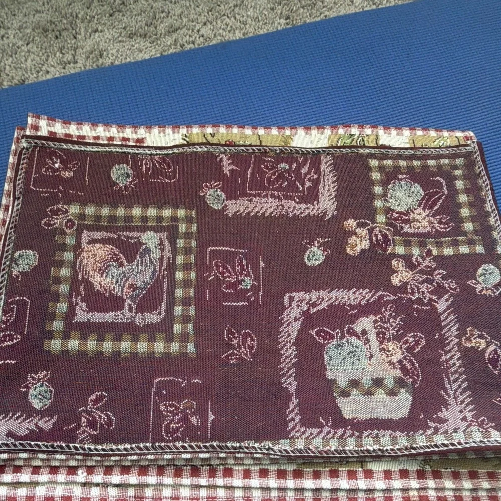 Set of 8 Tapestry Farm Rooster Fruit Basket/count Rooster Red Gingham Placemats